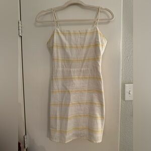 Cute backless summer striped dress!